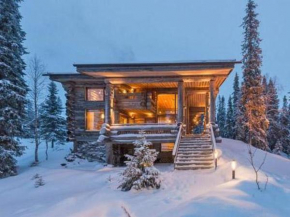 Holiday Home Villa vuosselinhovi in Ruka